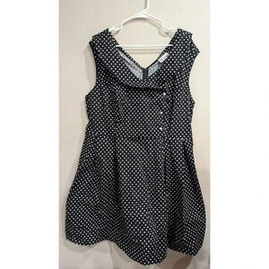 Women's sleeveless double breasted style black & white polka dot dress Size 4X